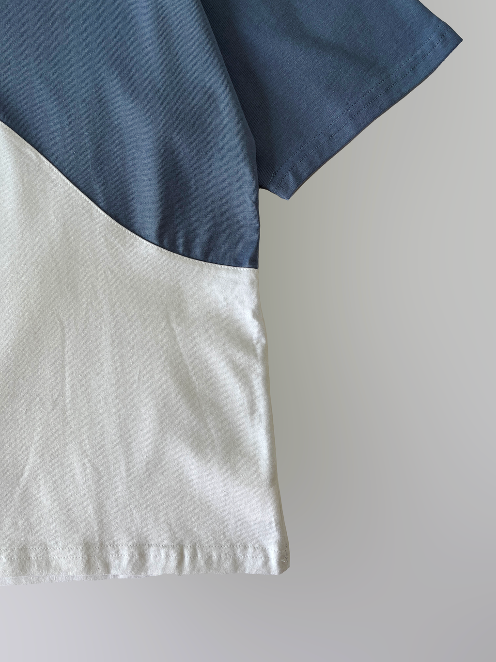 THE WAVE TEE