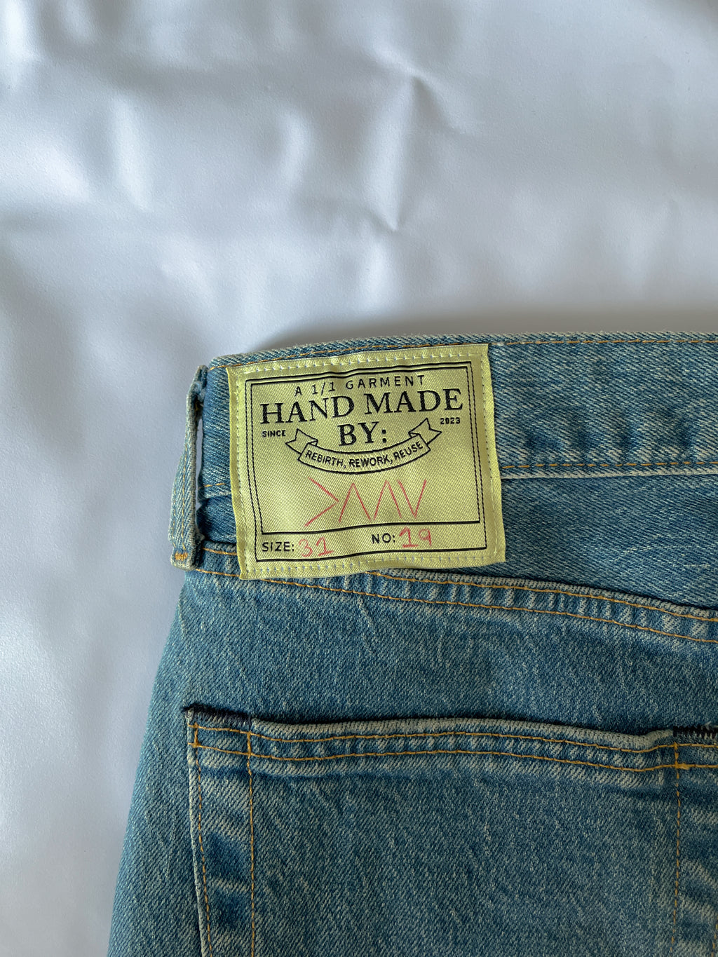 Baggy Washed Denim